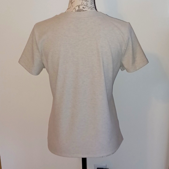 Ann Taylor Factory Ribbed V-neck T-shirt - Picture 2 of 5